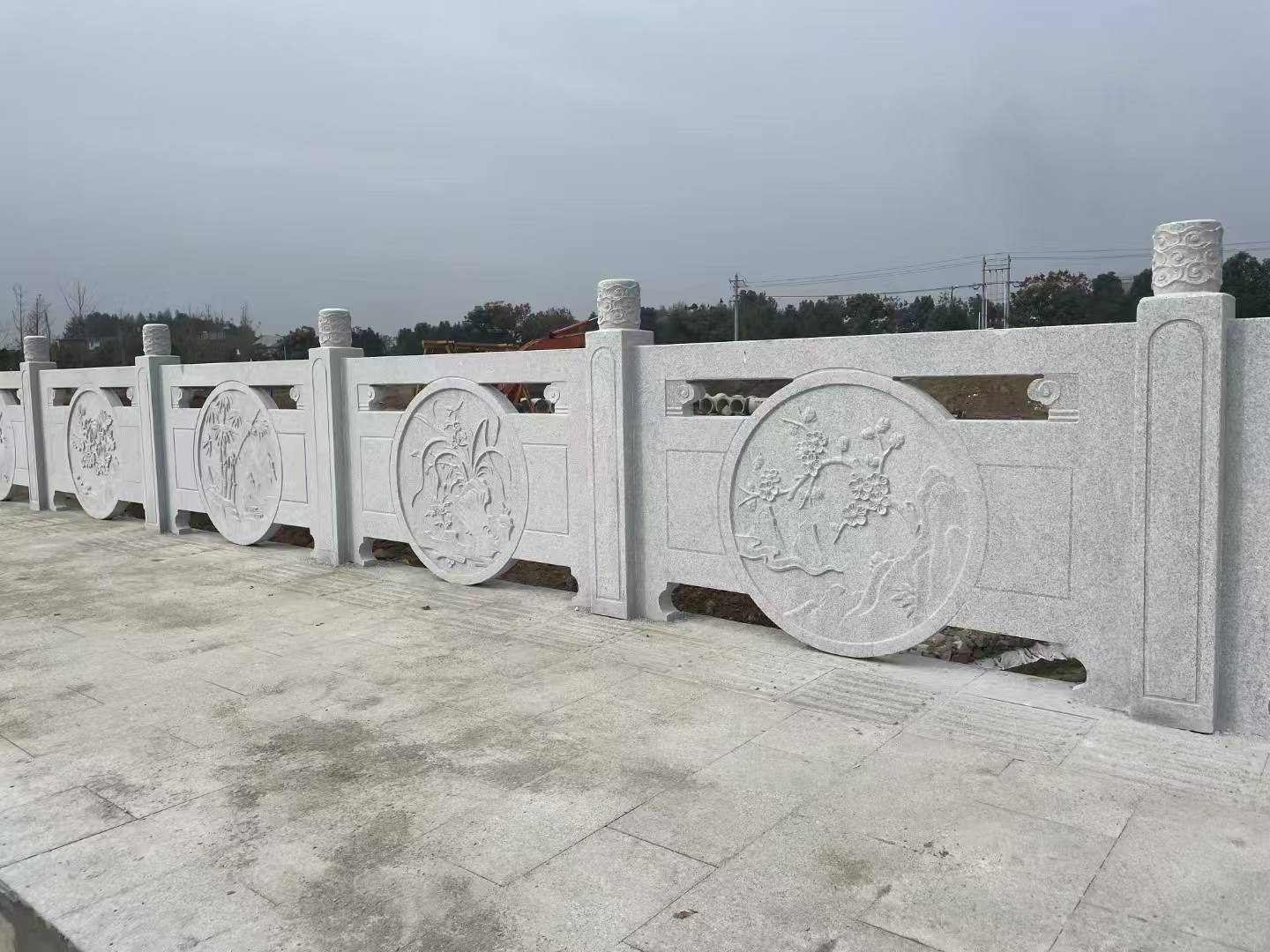 广西芝麻白河道栏杆 石材栏杆