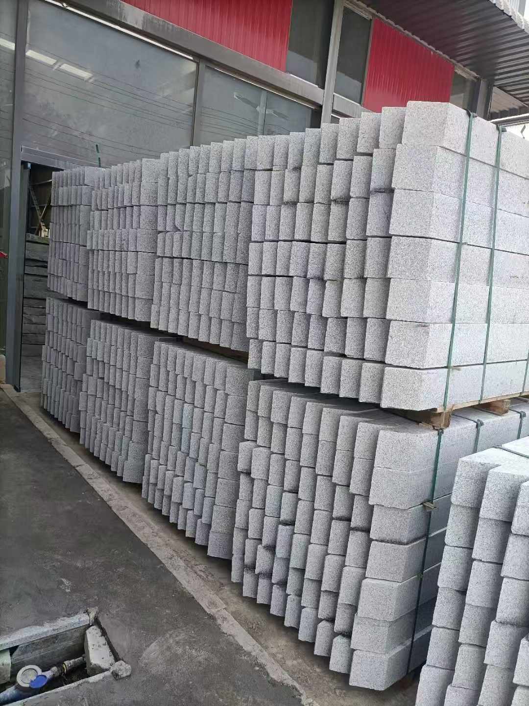 广西芝麻白树围石 树池