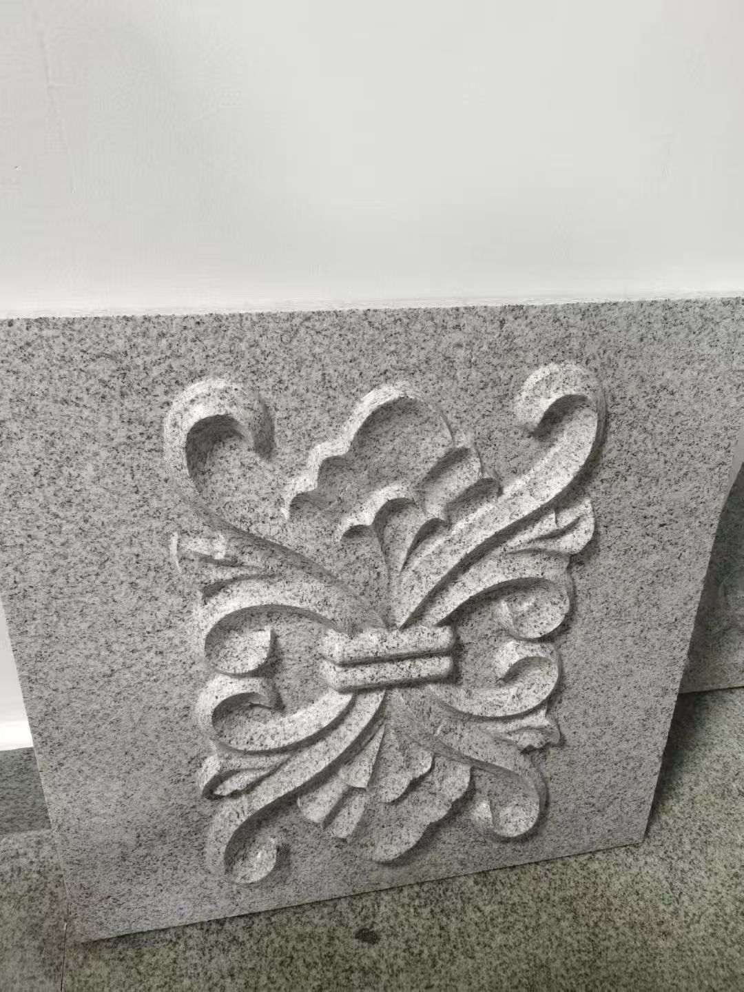 广西芝麻白雕刻版