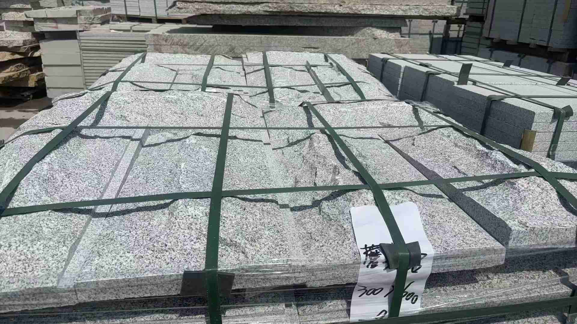 广西蘑菇石 自然面